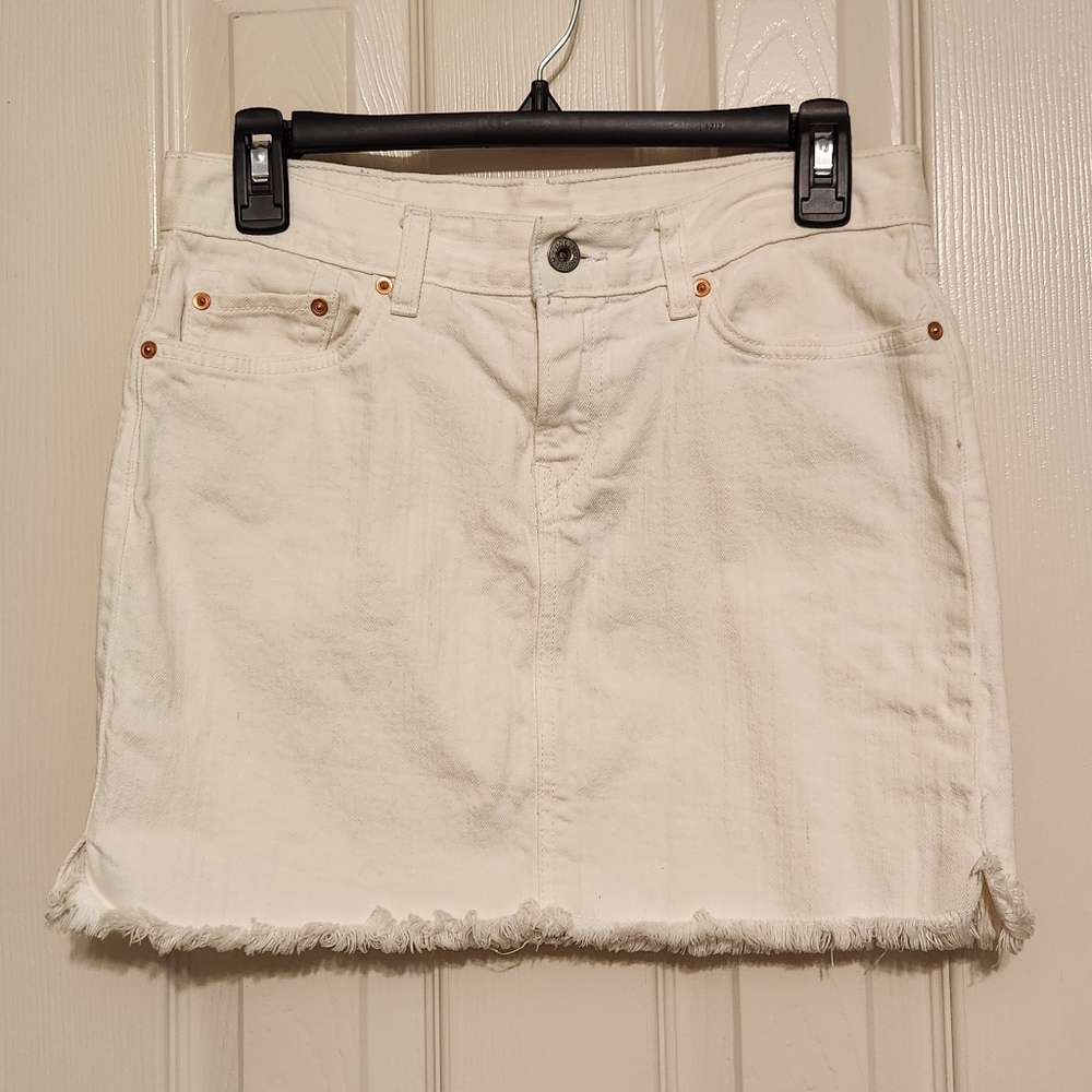 🍀Lucky Brand White Fringed Mini Skirt Size 2/26